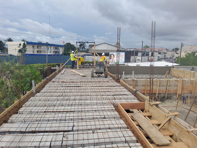 Pose des nervures et quadrillage du plancher